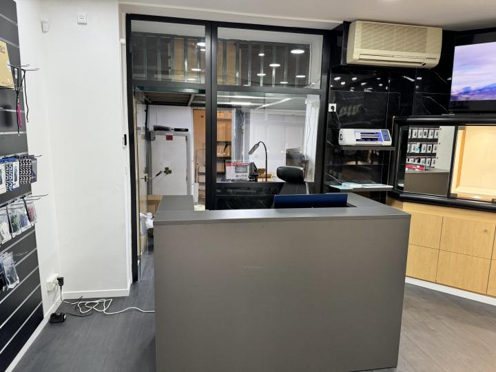 Réparation téléphones, Avenue Alfred Borriglione, Nice